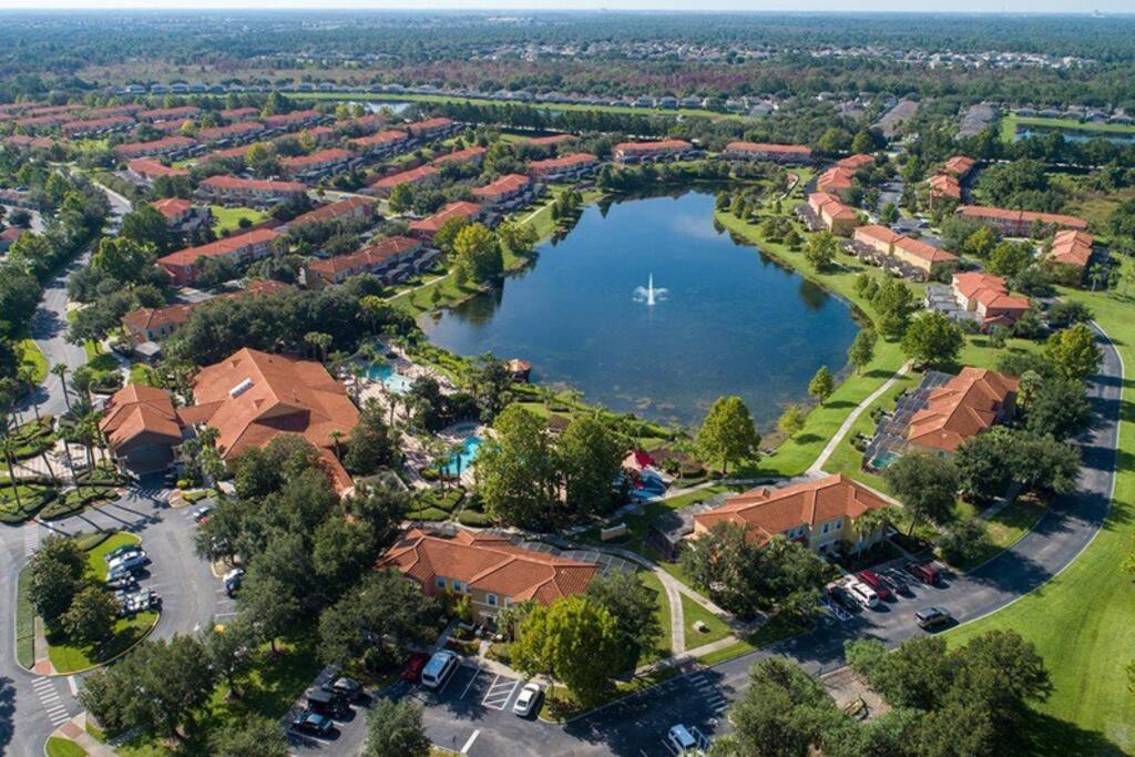 *Private Pool* Disney10Min - Magical Mickey Themed Home キシミー エクステリア 写真